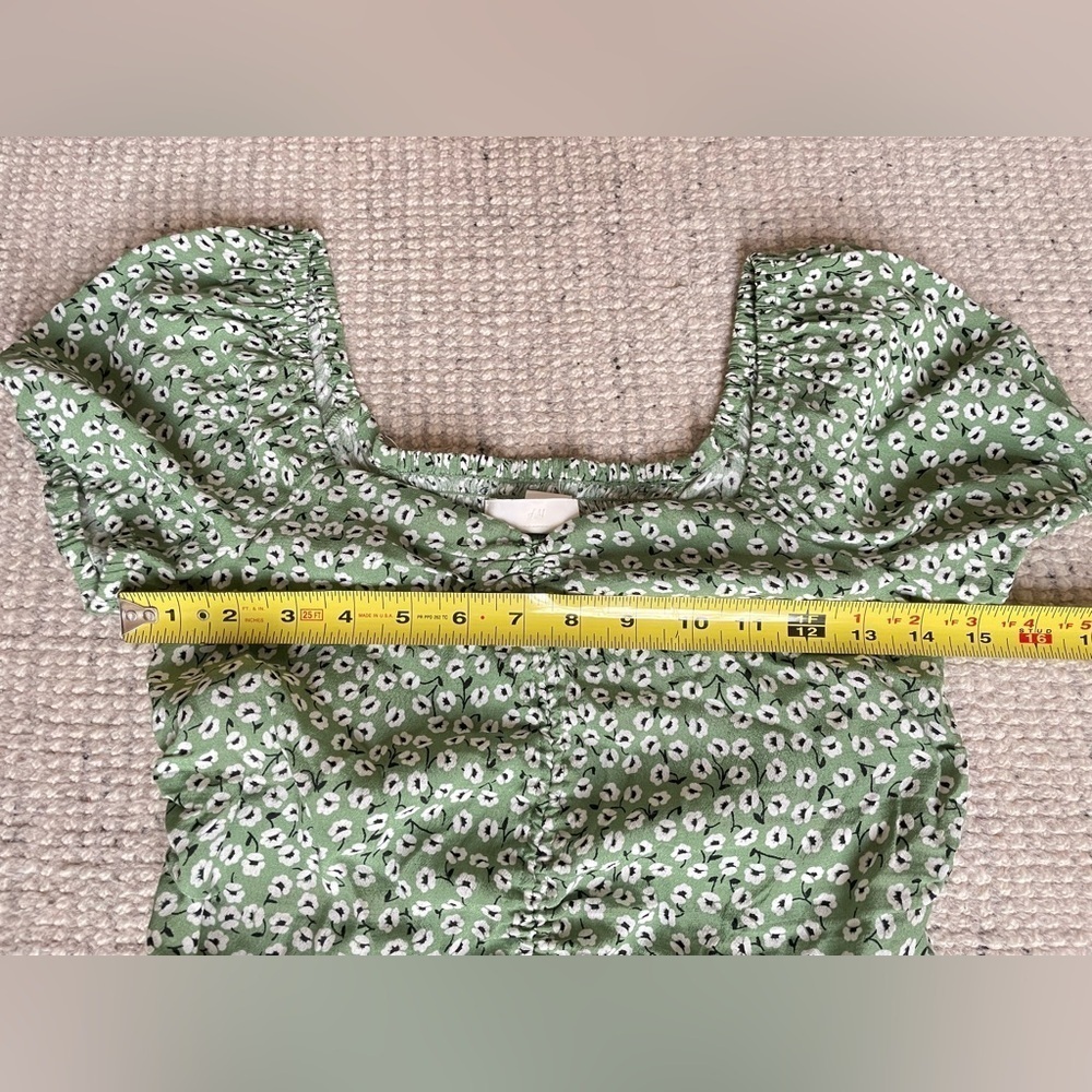 H&M Floral Print Puff Sleeve Top Size Small - Picture 4 of 5